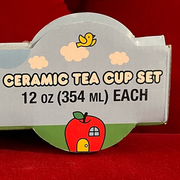 Hello Kitty and Friends Tea Cup Set of 2 New in Package - Picture 8 of 9